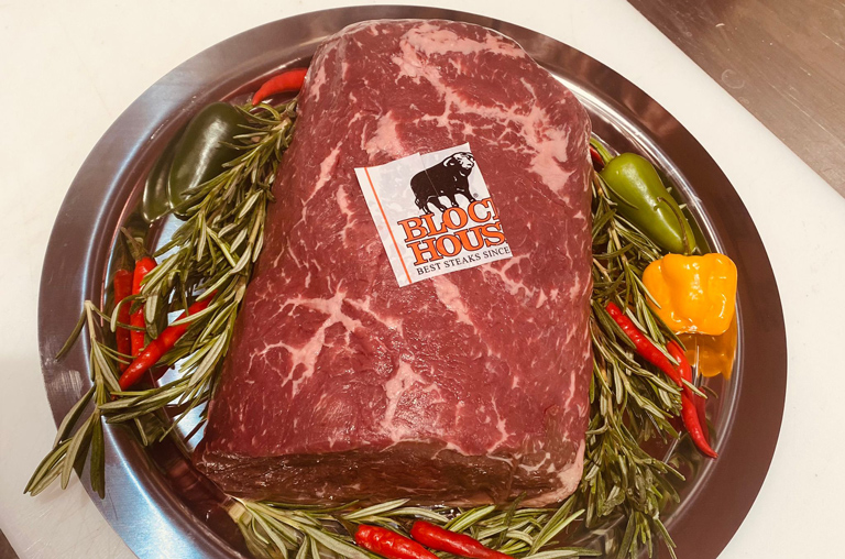 Bestes argentinisches Rindfleisch von Blockhouse ist die Grundlage des Butter Aged Beef.