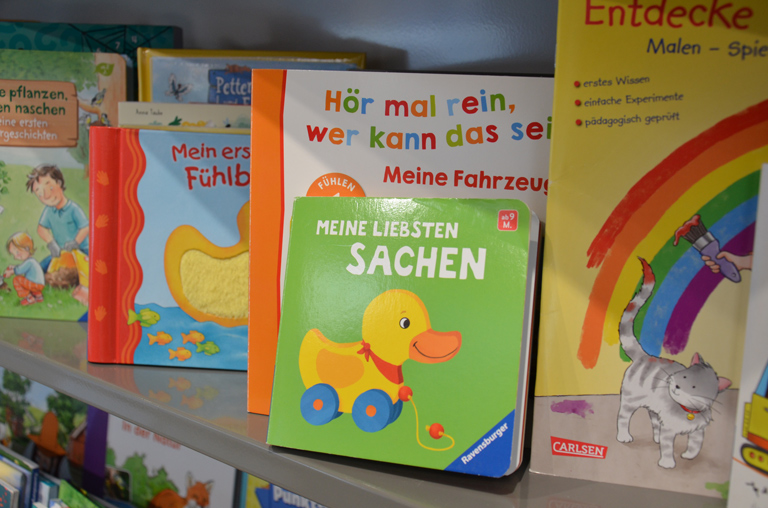 Bücher für Kinder jeden Alters gibt es im E-Center Lunze.